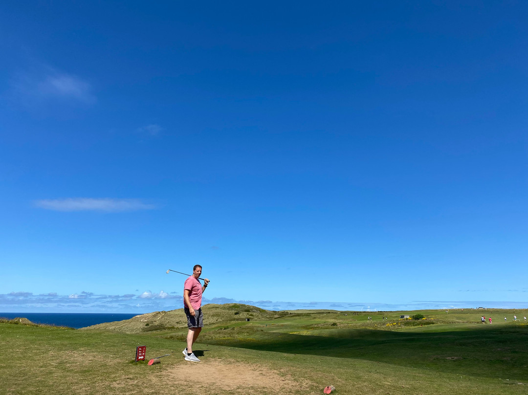 Holywell Bay Golf景点图片