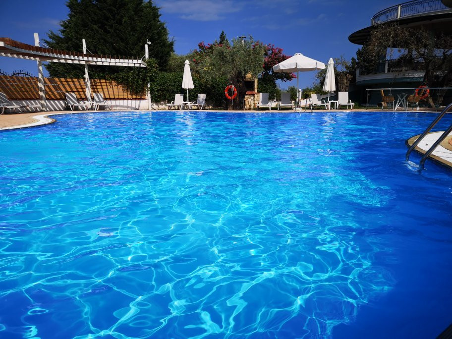 Ocean Beach Hotel主图