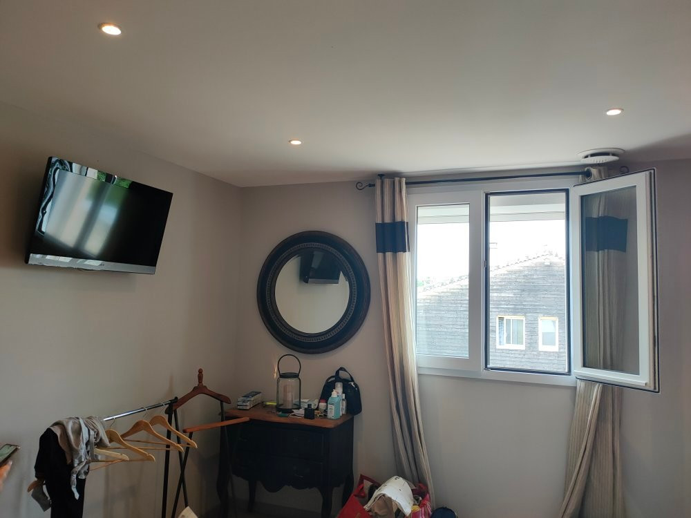 Labastide-de-Virac酒店住宿-Chambres "Gard'Echoises"