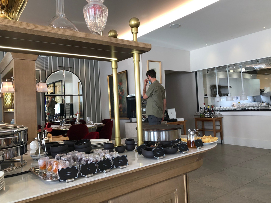 Hôtel Les 7 Fontaines主图