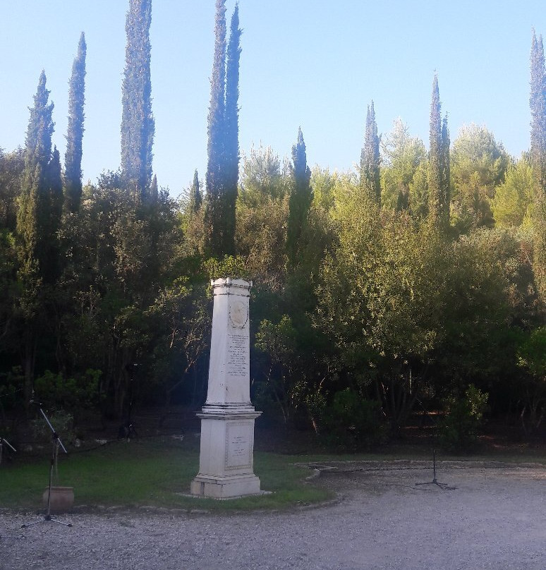 Monument Baron Pierre de Coubertin-奥林匹亚必去景点