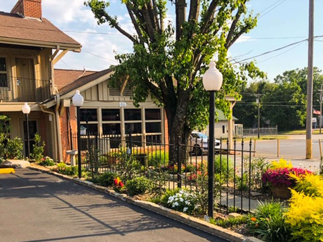 Charles Wesley Motor Lodge主图