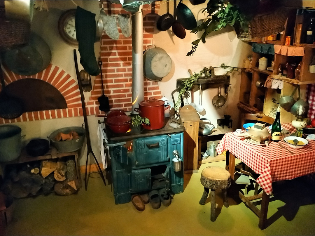 Maison du Braconnage景点图片