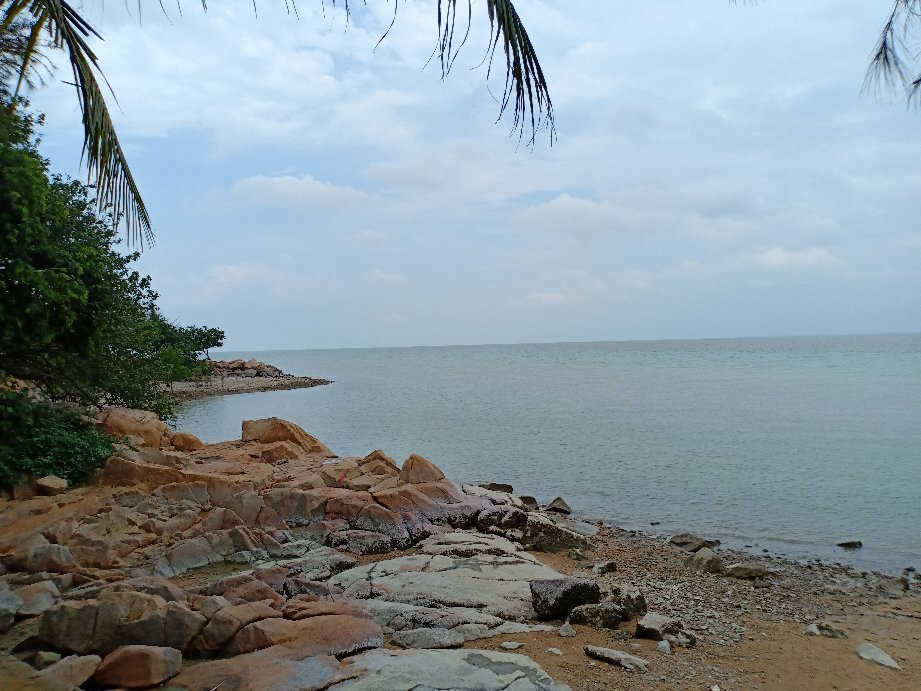 Pantai Minyak Beku (Frozen Oil village)景点图片