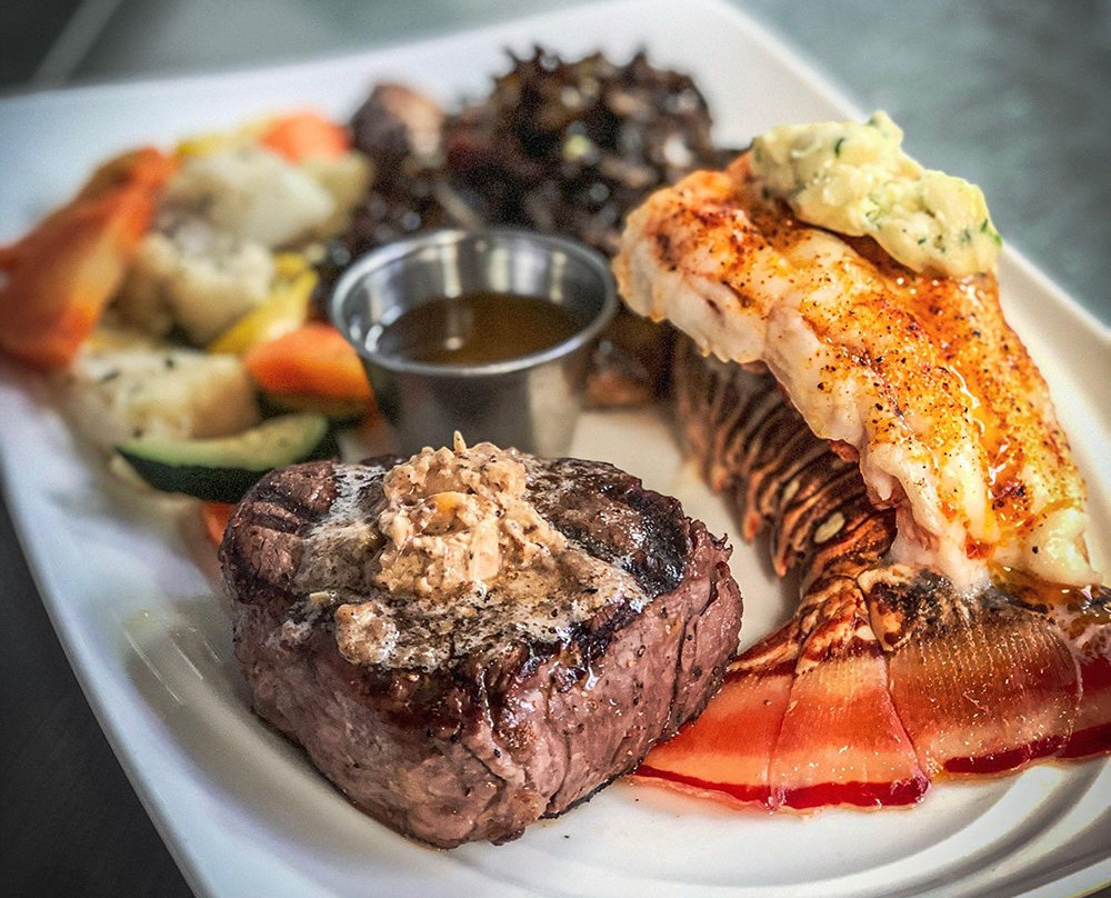 Clear Lake Shores餐馆和美食-Schafer's Coastal Bar & Grille