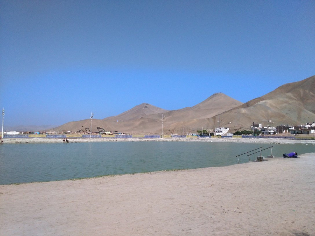 La Laguna Milagrosa-Chilca必去景点