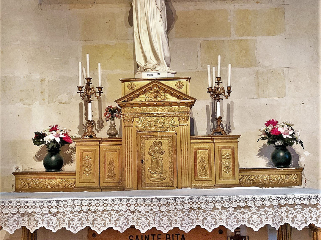 Eglise Notre Dame-Les Rosiers sur Loire必去景点