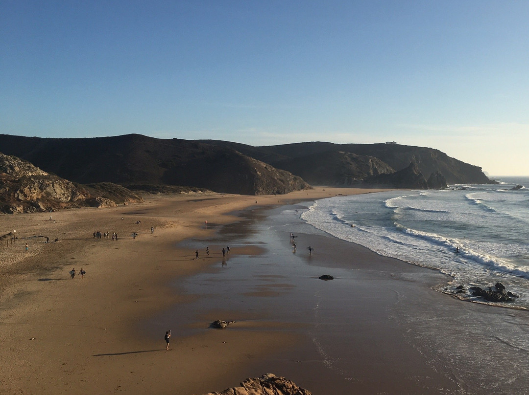 Praia do Amado景点图片