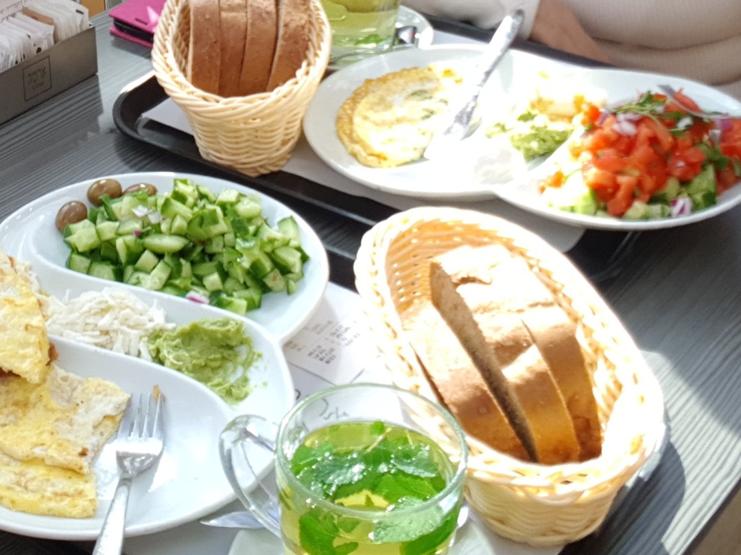 Sharonim Mall-Hod Hasharon必去景点