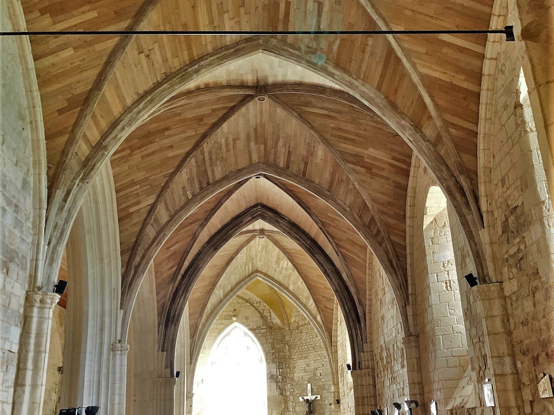 Eglise Notre-Dame-Ardin必去景点