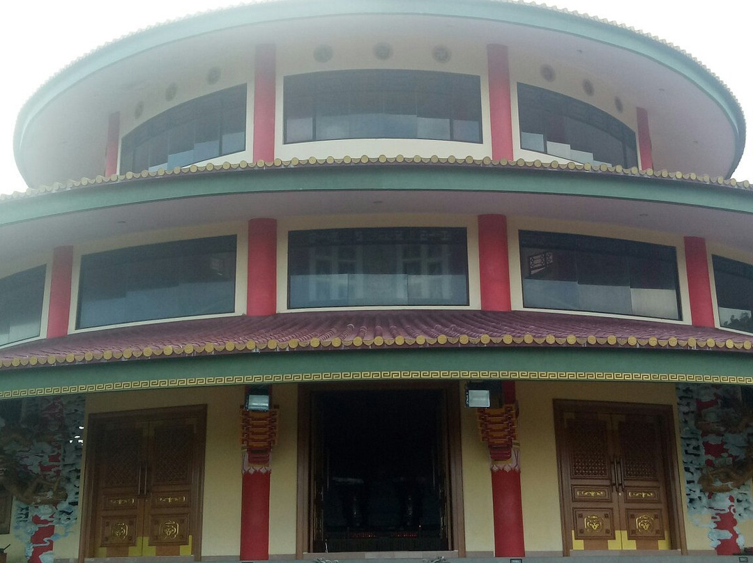 Padepokan Puri Tri Agung-Sungailiat必去景点