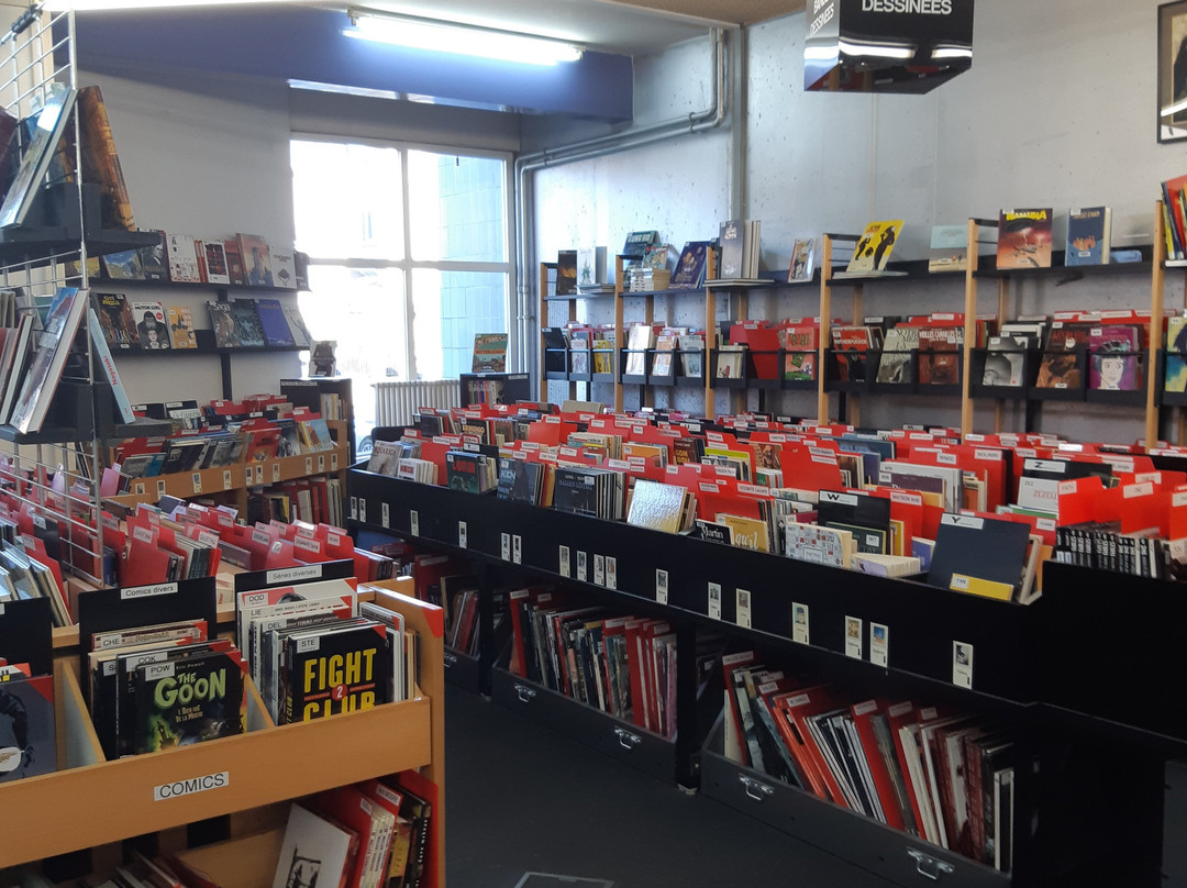 Bibliothèque Elsa Triolet-博比尼必去景点