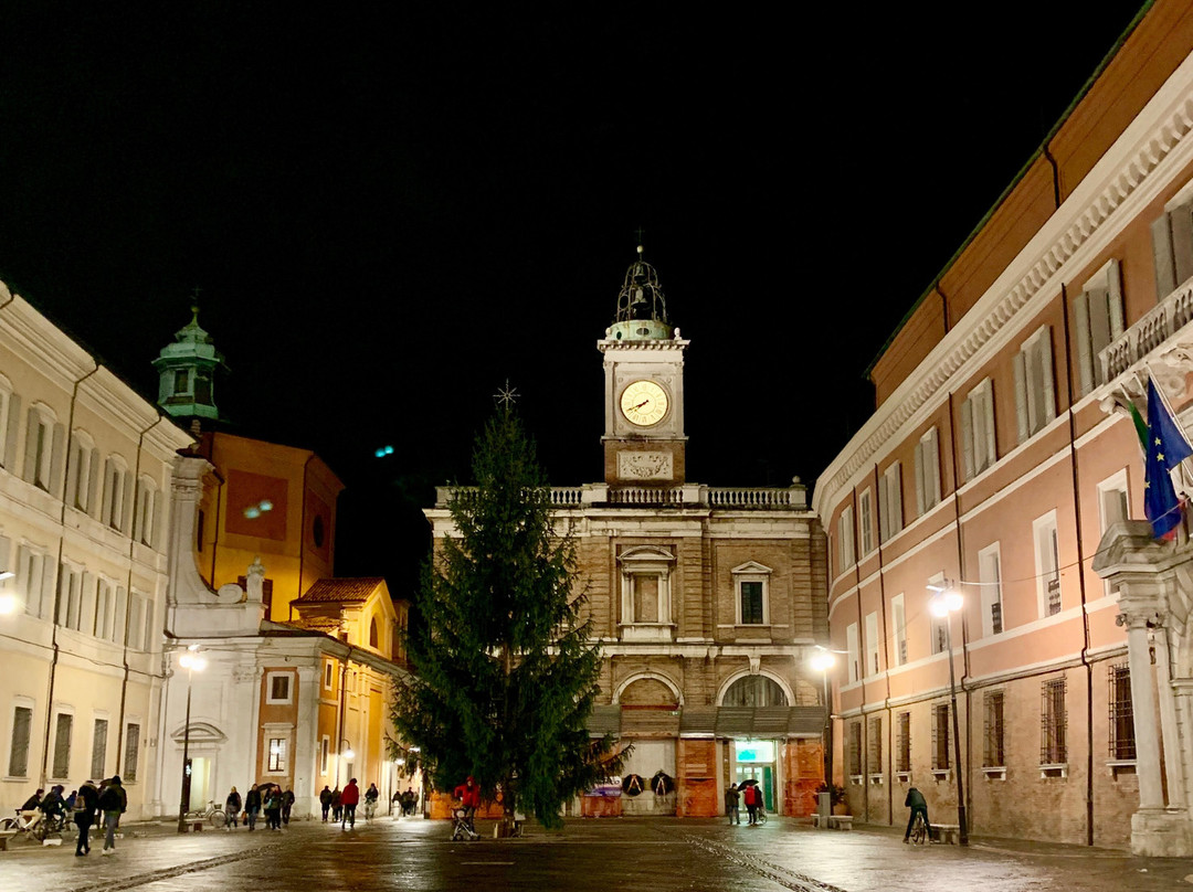 Piazza del Popolo-拉韦纳必去景点