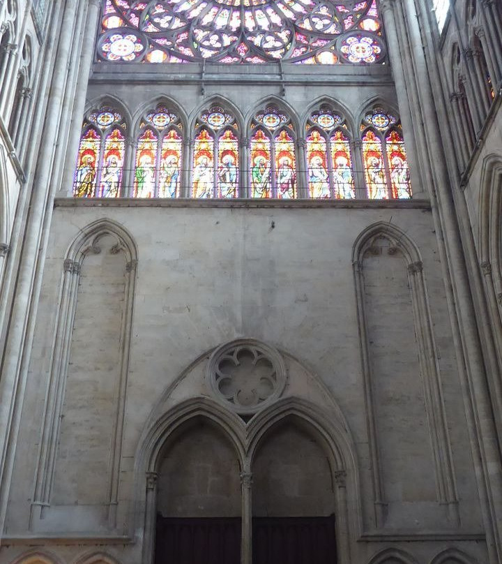 Cathédrale Saint-Pierre-et-Saint-Paul景点图片