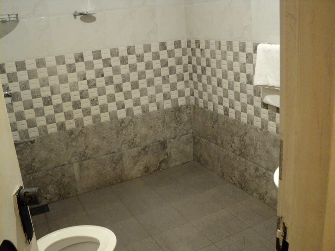 Gaffino's Beach Resort主图