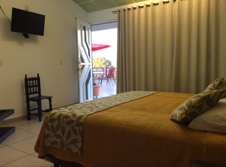 Villa Victoria Piramides主图