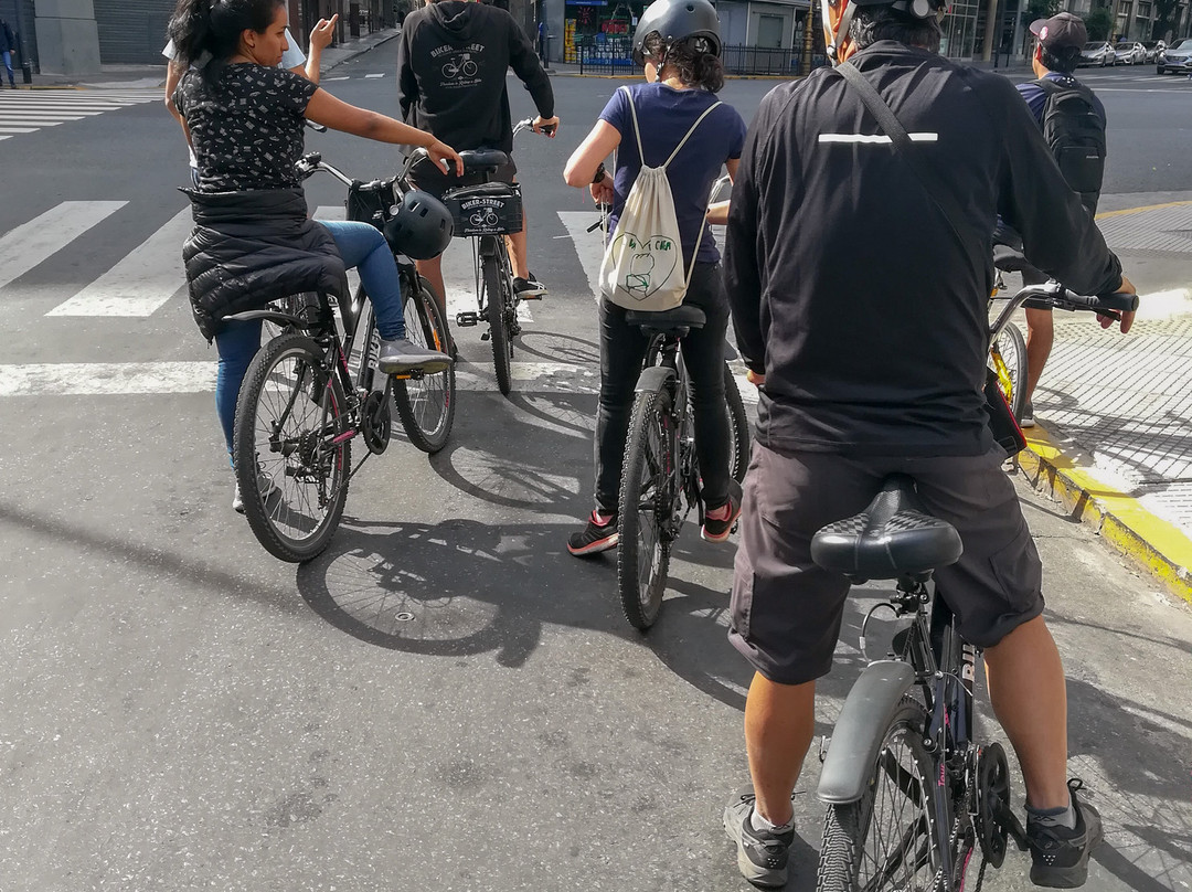 Biker Street Buenos Aires Bike Tours景点图片