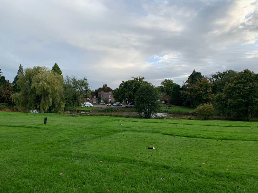 Gatton Manor Hotel & Country Club主图