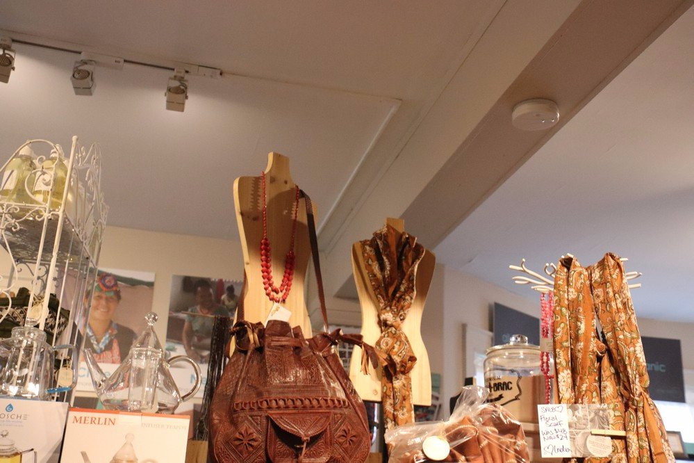 One Earth Boutique-滨湖尼亚加拉必去景点