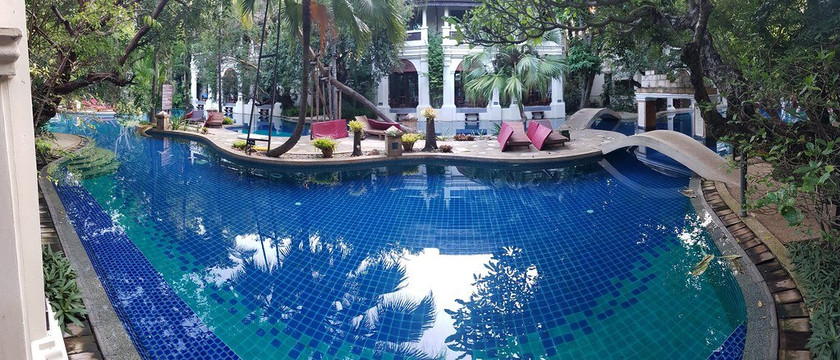 坤巴雅水疗及度假村主图