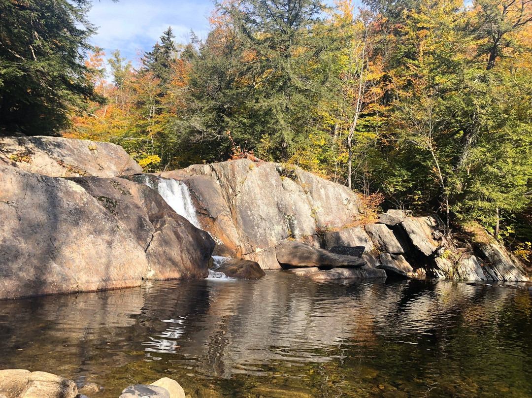 Buttermilk Falls景点图片