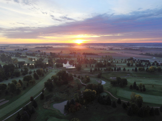 Mid Vallee Golf Course-De Pere必去景点