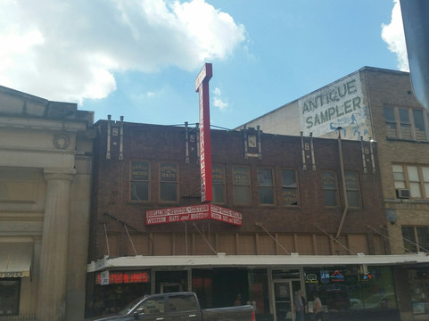 Alamo Antique Mall-圣安东尼奥市必去景点