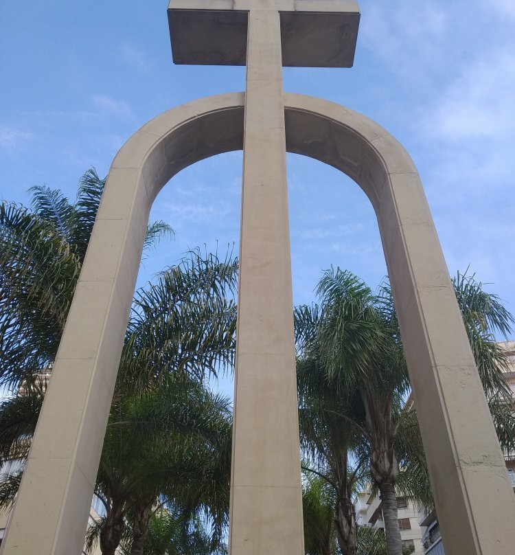 Cruz de los Caídos景点图片
