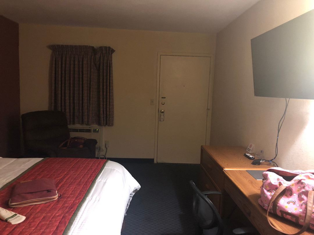 Westwoods Motel主图