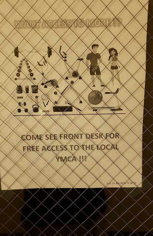 Super 8 by Wyndham Wheeling主图