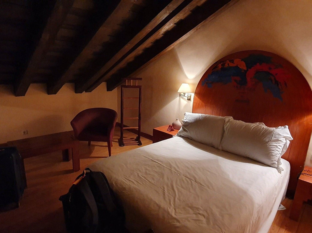 Hotel Restaurante El Rancho主图