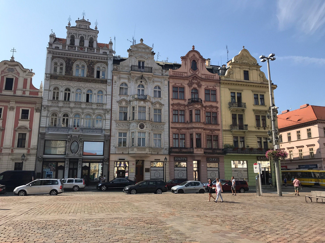 Republic Square (Namesti Republiky)景点图片