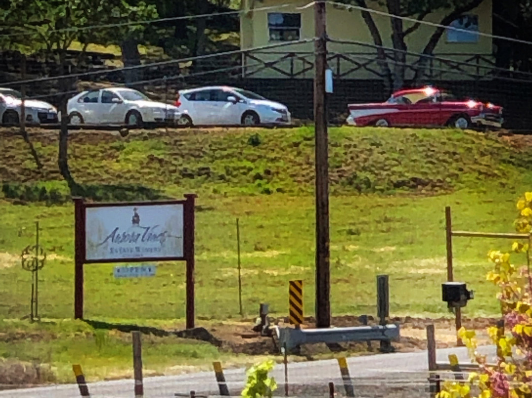 Stoneriver Vineyards-Talent必去景点