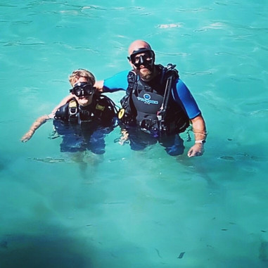 Dive Buddies-卡拉多尔必去景点