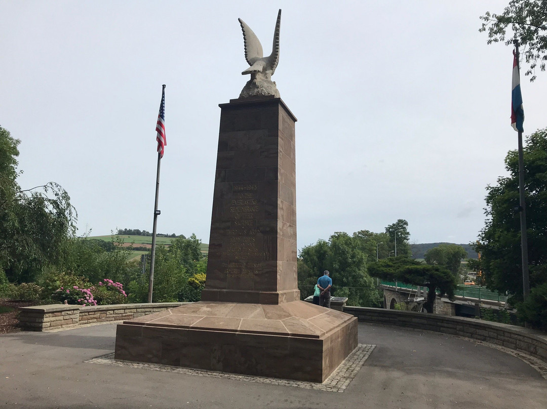 Monument Patton景点图片