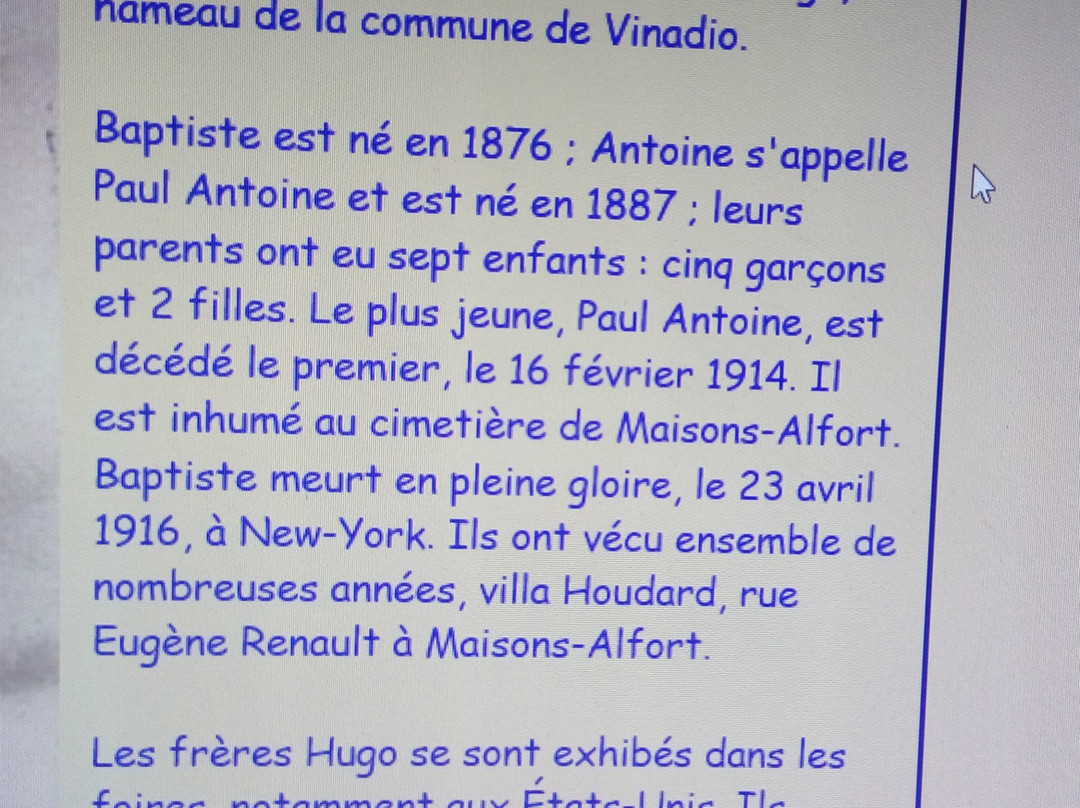 Le Statue dei fratelli giganti Ugo景点图片