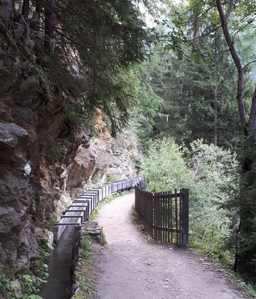 Sentier du bisse du Glacier du Trient-Trient必去景点