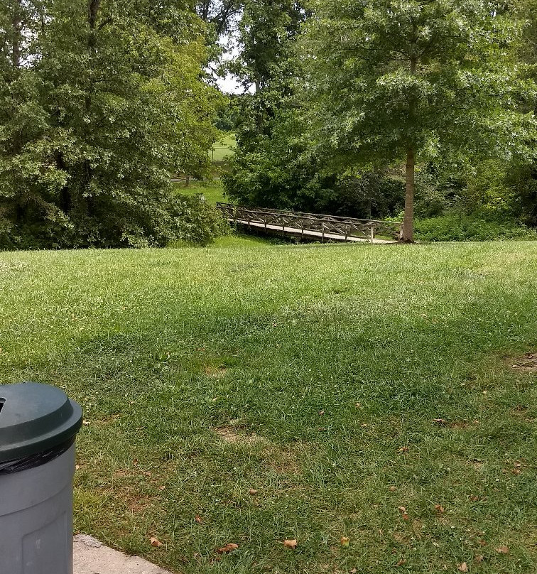 k9 Cain Memorial Dog Park-Crossville必去景点