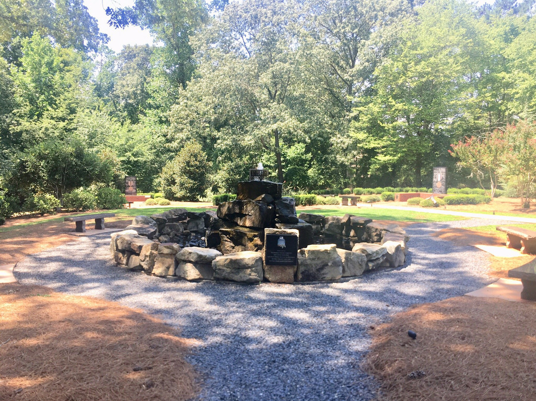 Johns Creek Veterans Memorial Walk-约翰斯克里克必去景点