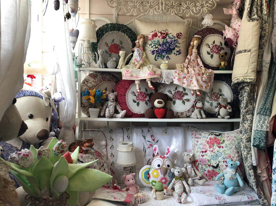 Souvenir Shop Furlyalyai-Ples必去景点