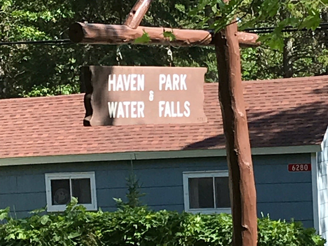 Haven Waterfalls and Park-Lac La Belle必去景点