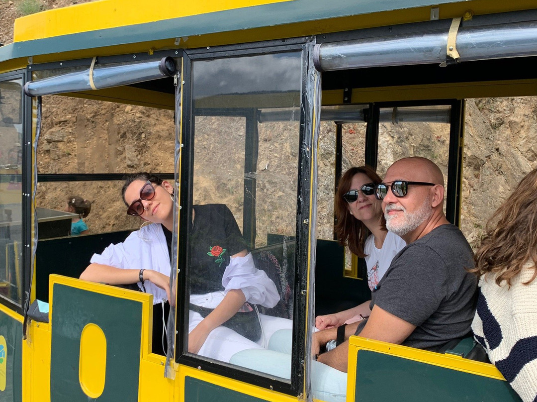 Tren Turistico Aba Sacra-Sober必去景点