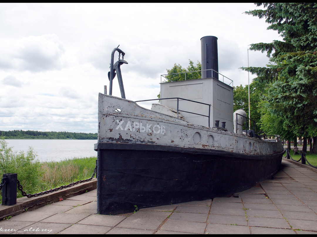Ladoga Military Fleet Monument and Memorial Complex Doroga Zhizni景点图片