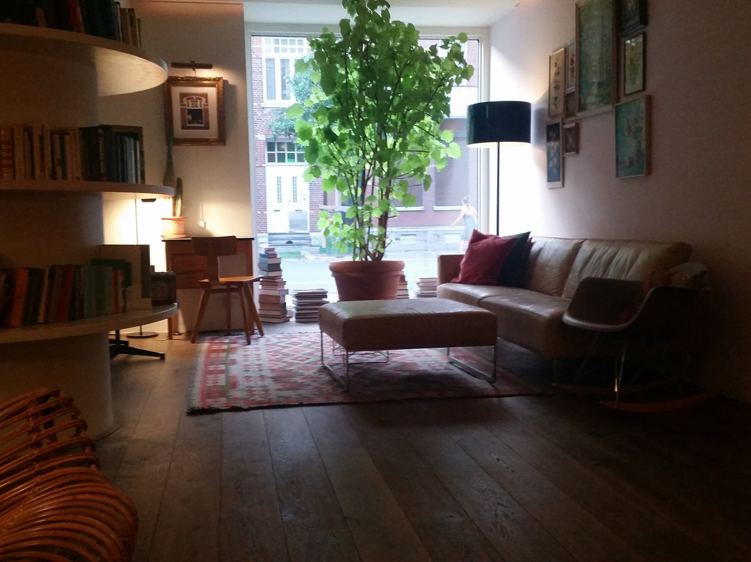 Townhouse Design Hotel主图