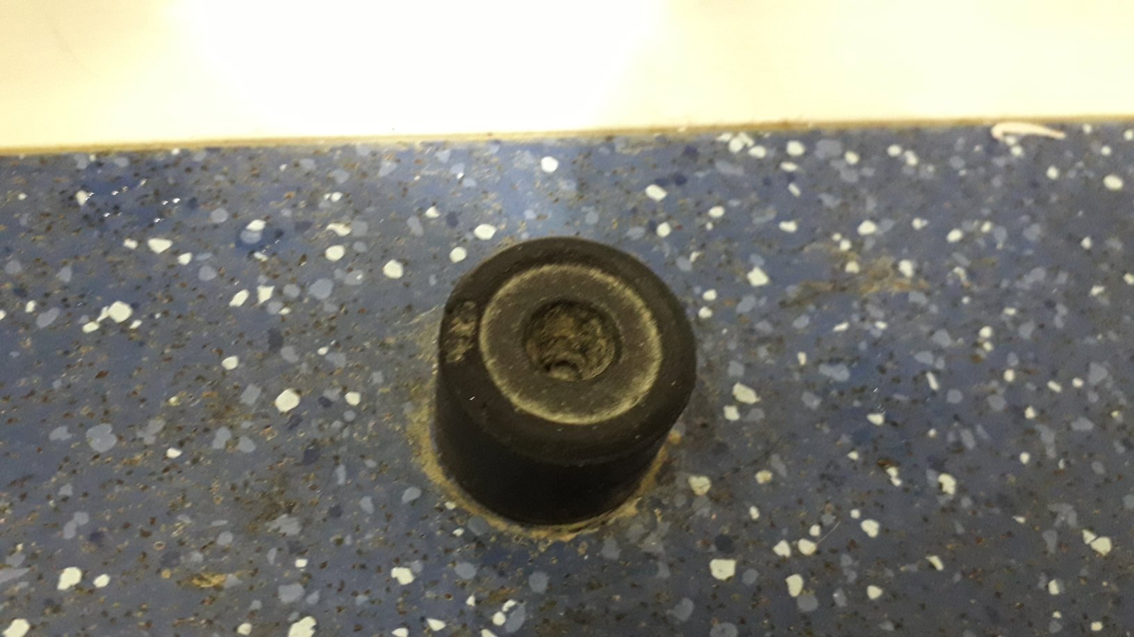 Travelodge Egham-浴室