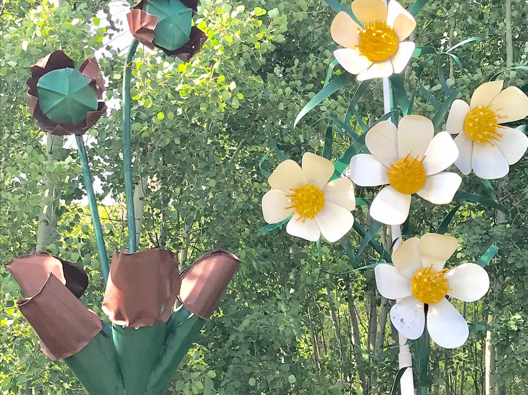 Neighbours Of The North Park-Flin Flon必去景点