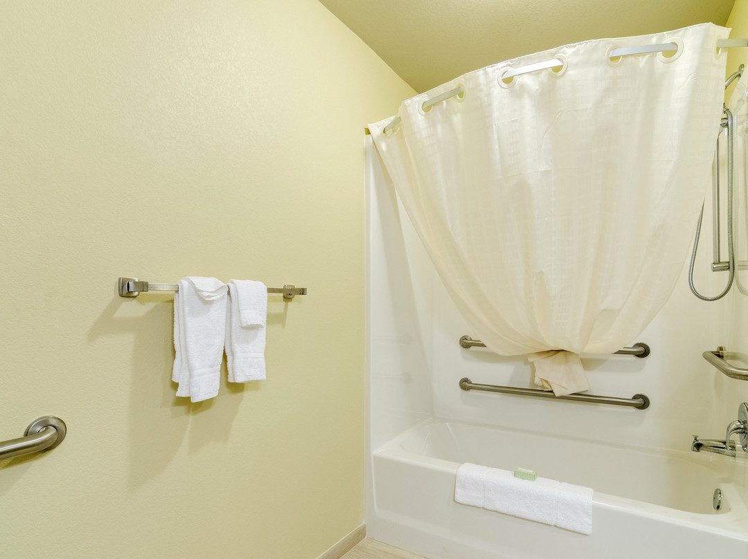 Cobblestone Inn & Suites - Oberlin主图