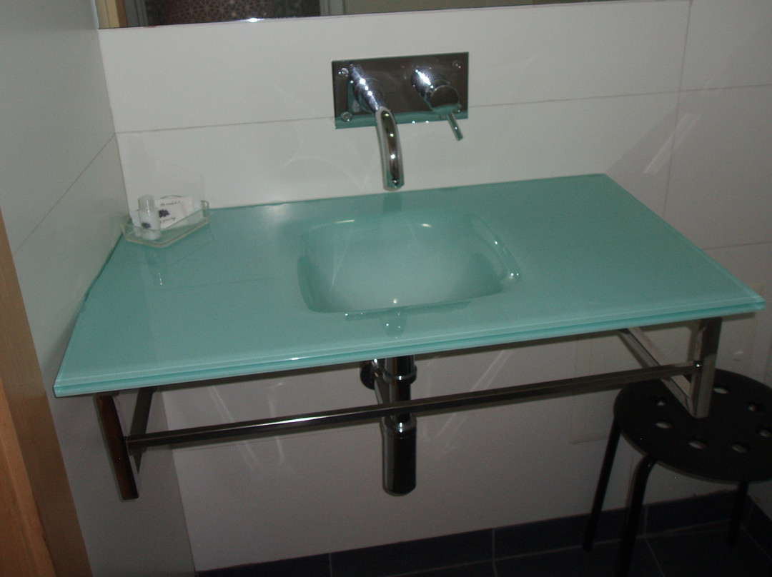 维多利亚酒店主图