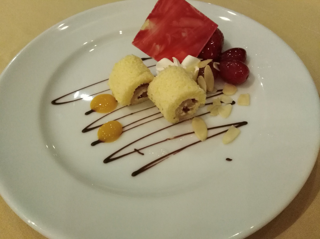 巴基奥乡下俱乐部主图