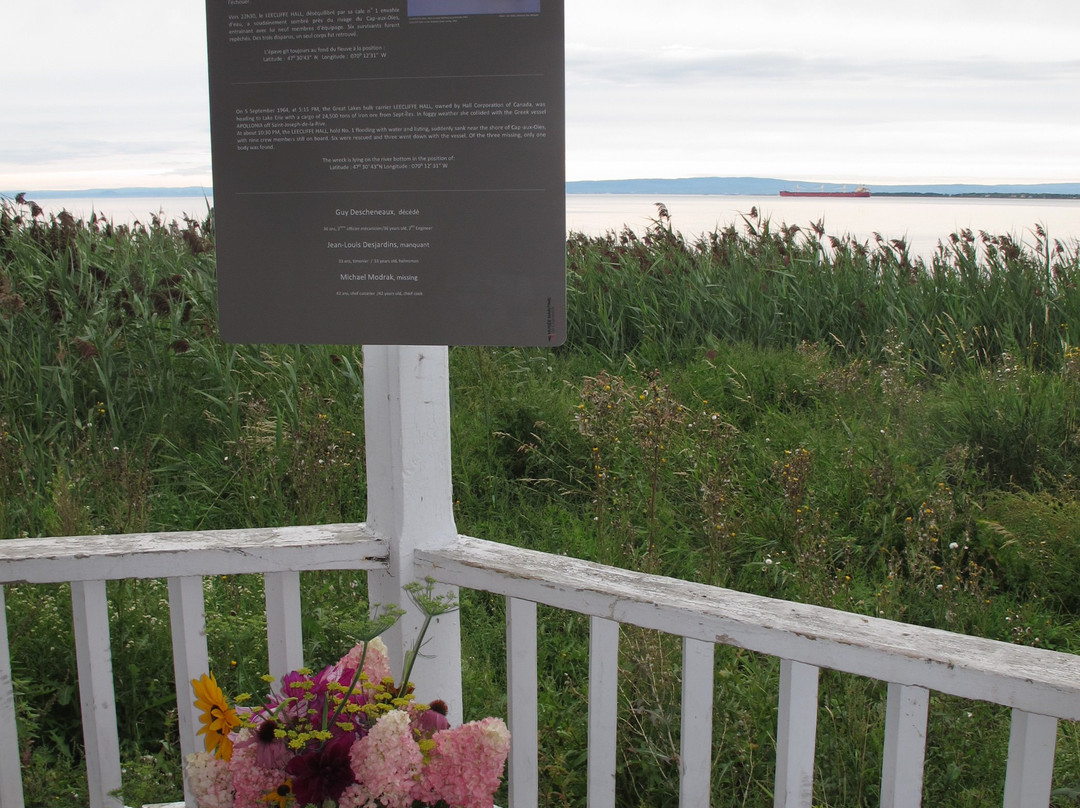 Église de Saint-Joseph-de-la-Rive-Saint-Joseph-de-la-Rive必去景点